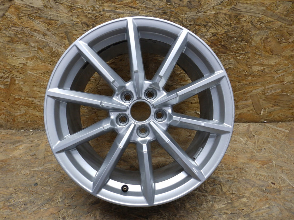 1x Alufelge 18 Zoll 8.5" 5x112 50ET 8S0601025C Audi Tt Rim Wheel