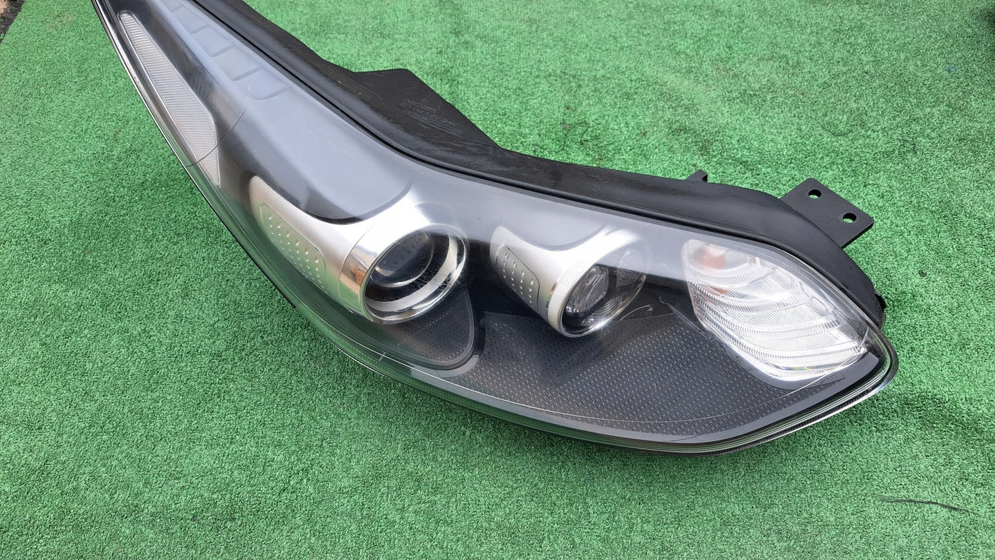 Frontscheinwerfer Kia Sportage 92102-F1110 Xenon Rechts Scheinwerfer Headlight SCH7468051681bl