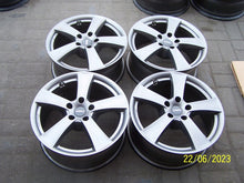 Laden Sie das Bild in den Galerie-Viewer, 4x Alufelge 17 Zoll 7.5" 5x112 27ET Audi Rim Wheel FEL7672731366or