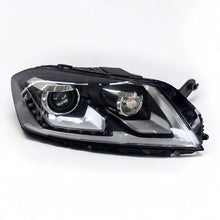 Laden Sie das Bild in den Galerie-Viewer, Frontscheinwerfer VW Passat B7 90005333 LED Rechts Scheinwerfer Headlight