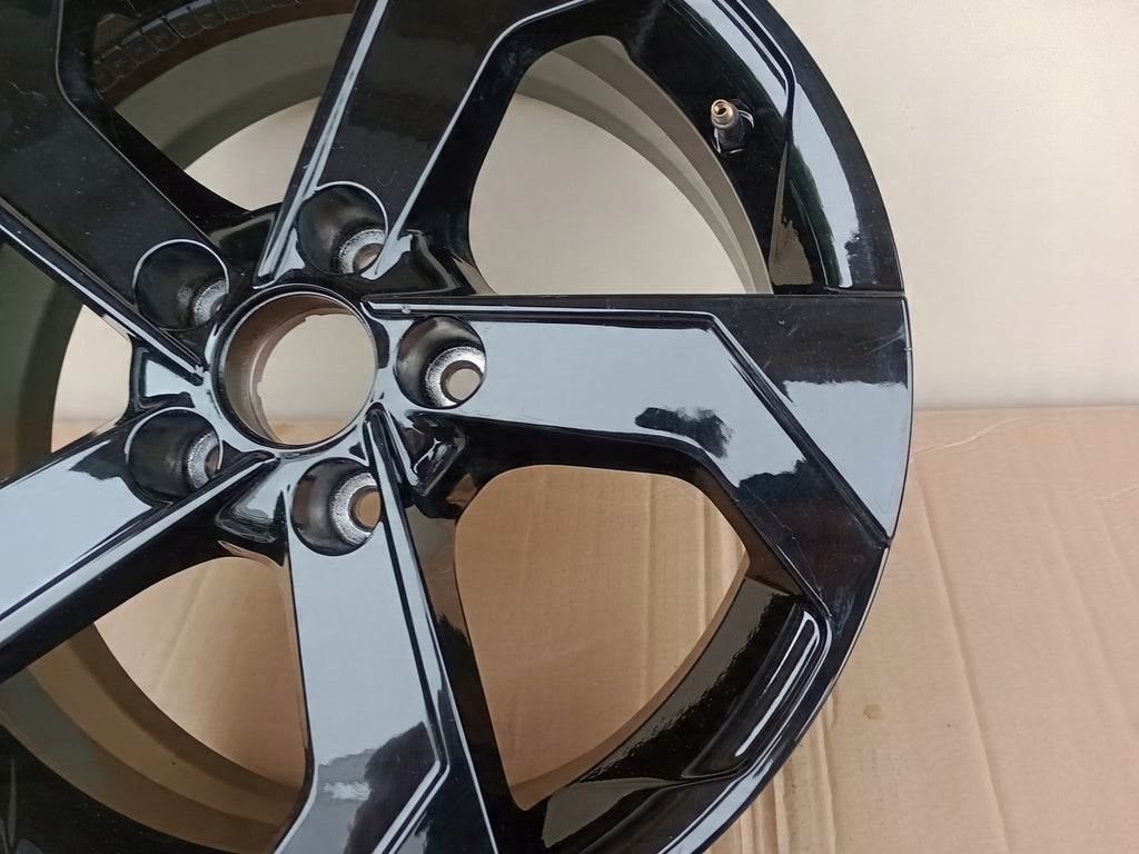 1x Alufelge 17 Zoll 7.0" 5x114.3 40ET KB409-6U200 Nissan X-Trail Rim Wheel