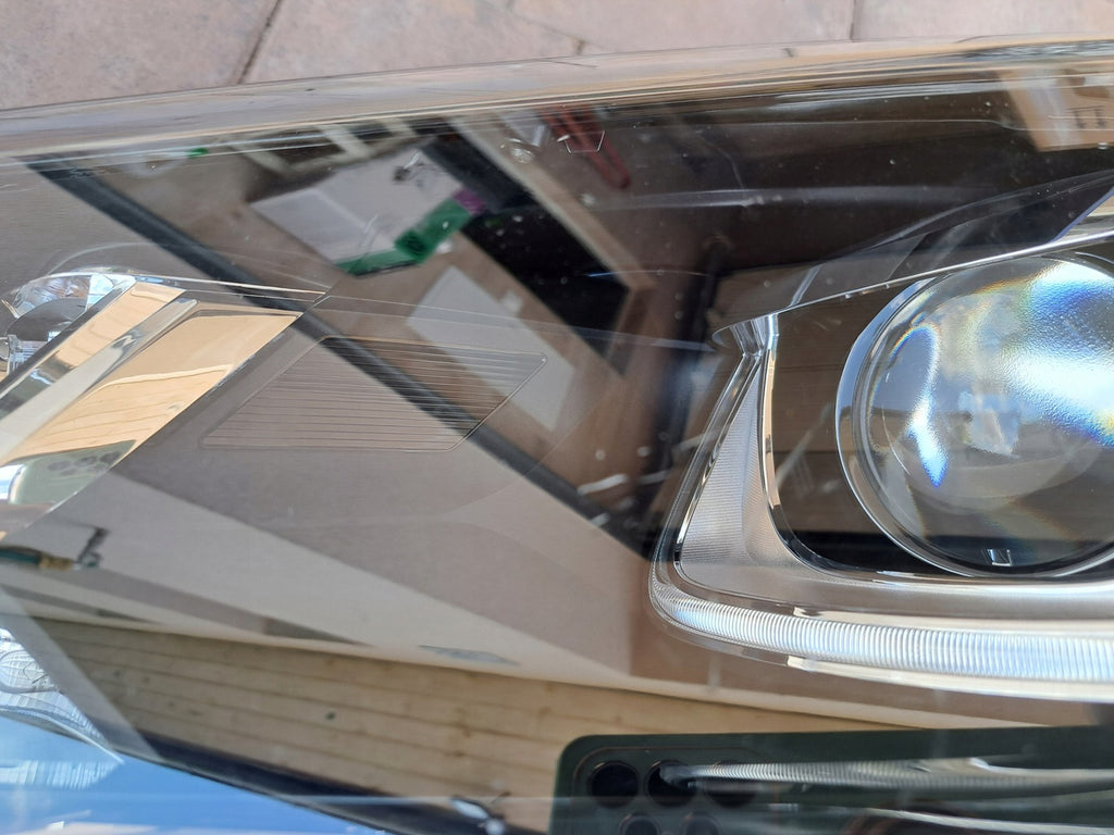 Frontscheinwerfer VW Touareg 7P1941033A Ein Stück (Rechts oder Links) Headlight