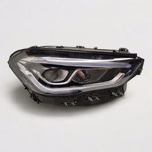 Laden Sie das Bild in den Galerie-Viewer, Frontscheinwerfer Mercedes-Benz W247 A2479063605KZ LED Rechts Headlight