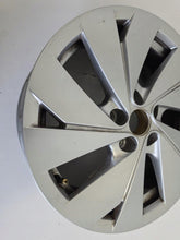Laden Sie das Bild in den Galerie-Viewer, 1x Alufelge 16 Zoll 6.0" 5x100 35ET 2GM601025AD VW T Cross Rim Wheel FEL7397429242te