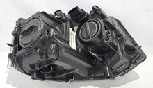 Laden Sie das Bild in den Galerie-Viewer, Frontscheinwerfer VW T5 7E5941015 030125327100 Xenon Links Headlight SCH5405125586ed