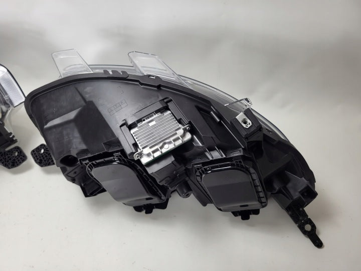 Frontscheinwerfer Opel Vivaro Zafira Life Ein Satz Scheinwerfer Headlight SCH2965497729tf