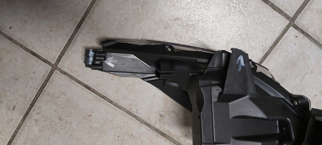 Frontscheinwerfer Mitsubishi Eclipse Cross LED Rechts Scheinwerfer Headlight SCH6371373592sh