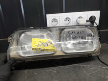 Laden Sie das Bild in den Galerie-Viewer, Frontscheinwerfer Mitsubishi Galant IV Links Scheinwerfer Headlight