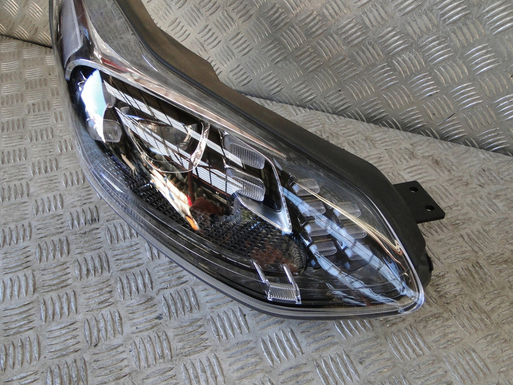 Frontscheinwerfer Kia Sportage IV 92102F1500 Xenon Rechts Scheinwerfer Headlight SCH8645099347zh