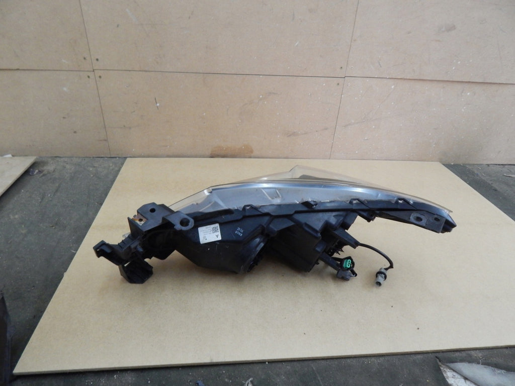 Frontscheinwerfer Mazda III BHR1-51040 Rechts Scheinwerfer Headlight SCH4683968096sj