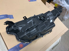 Load image into Gallery viewer, Frontscheinwerfer Toyota Yaris 27583R 27582R LED Rechts Scheinwerfer Headlight SCH8850578121qb