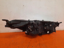 Load image into Gallery viewer, Frontscheinwerfer Toyota Yaris EU-K06 Links Scheinwerfer Headlight SCH5141667782ez