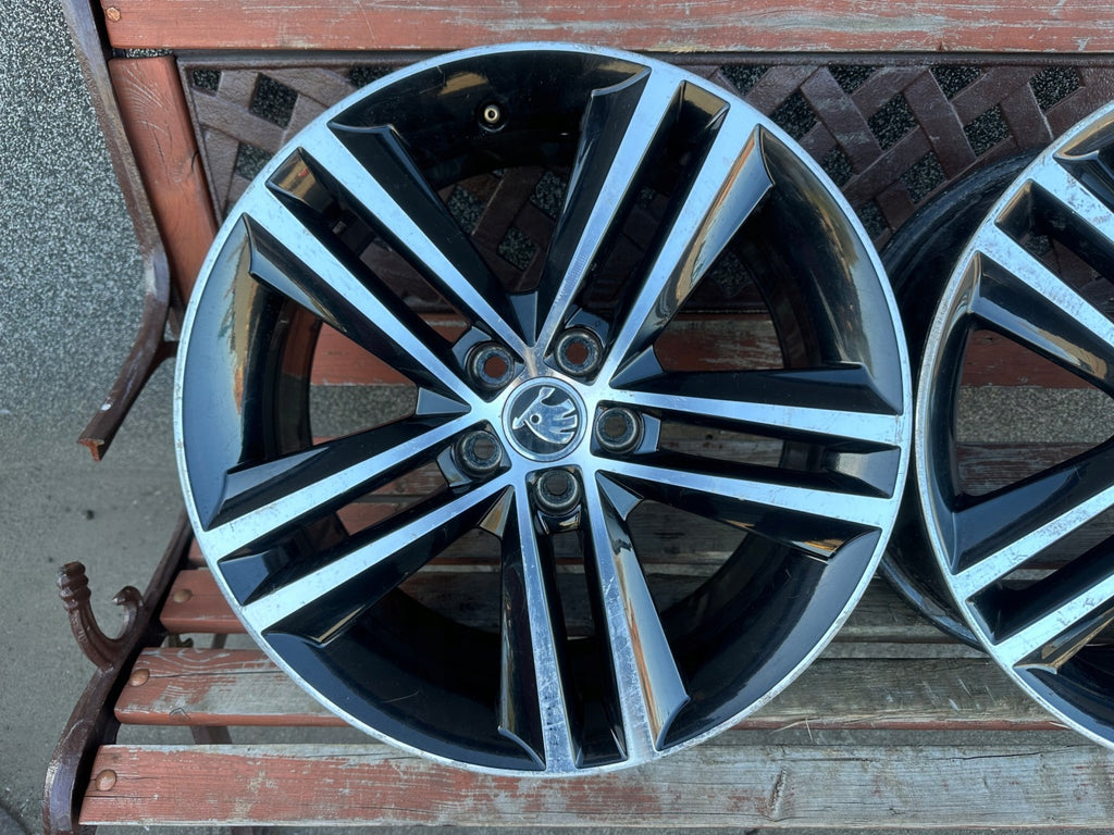 1x Alufelge 17 Zoll 7.0" 5x100 46ET Glanz Schwarz 5JA601025D Skoda Fabia Iii FEL2572805862zl