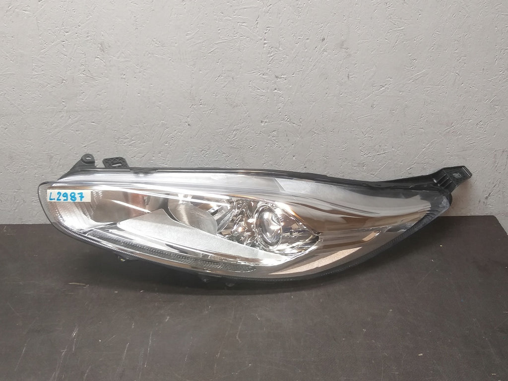 Frontscheinwerfer Ford Fiesta C1BB-13W030-CH LED Ein Stück (Rechts oder Links)