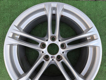 Laden Sie das Bild in den Galerie-Viewer, 1x Alufelge 18 Zoll 5x120 7848572 BMW 5 F11 F10 Rim Wheel FEL6713433486ow