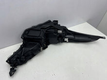 Laden Sie das Bild in den Galerie-Viewer, Frontscheinwerfer Toyota Chr 81170-F4031 LED Links Scheinwerfer Headlight SCH2401033852hz