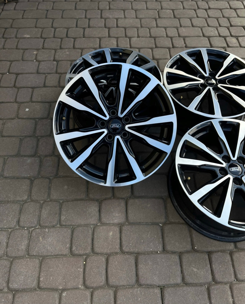4x Alufelge 18 Zoll 7.5" 5x108 52 5ET Glanz Schwarz GJ5C-1007-P1A Ford Kuga I FEL4752399759un