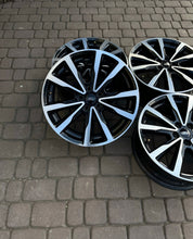 Laden Sie das Bild in den Galerie-Viewer, 4x Alufelge 18 Zoll 7.5" 5x108 52 5ET Glanz Schwarz GJ5C-1007-P1A Ford Kuga I FEL4752399759un