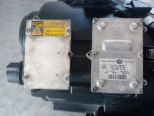 Laden Sie das Bild in den Galerie-Viewer, Frontscheinwerfer Mercedes-Benz W211 A0028202426 Rechts Scheinwerfer Headlight SCH3303867729qh
