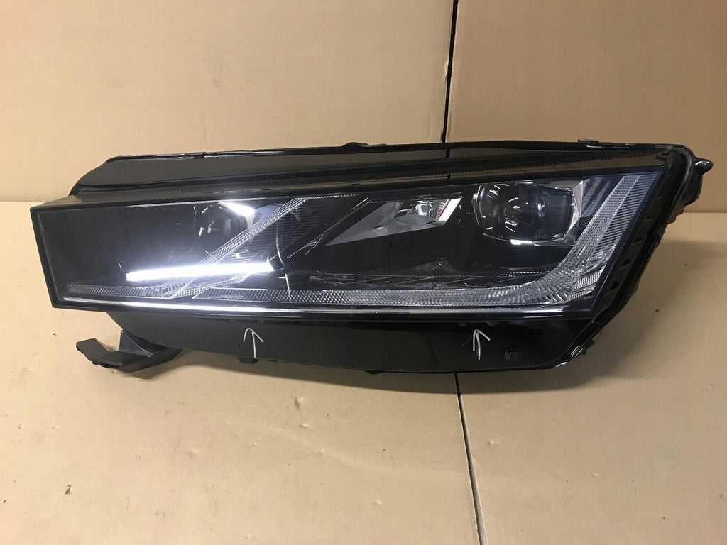 Frontscheinwerfer Skoda Octavia IV 5E4941015A Ein Stück (Rechts oder Links) SCH2177233483aw