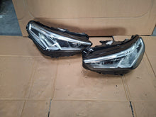 Load image into Gallery viewer, Frontscheinwerfer BMW X1 5A5BD44-03 5A9A221-01 Ein Satz Scheinwerfer Headlight SCH3437850325ma