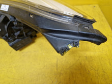 Laden Sie das Bild in den Galerie-Viewer, Frontscheinwerfer Hyundai I30 III 92102-A6000 Rechts Scheinwerfer Headlight SCH4222712711xm