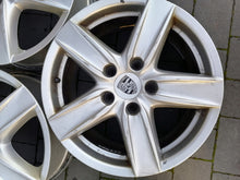 Load image into Gallery viewer, 3x Alufelge 18 Zoll 8.0" 5x130 7P5601025D Porsche Rim Wheel FEL9557012716tf