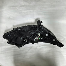 Laden Sie das Bild in den Galerie-Viewer, Frontscheinwerfer Honda Crv FALSE Scheinwerfer Headlight SCH9597241943eo