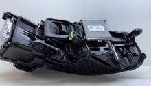 Laden Sie das Bild in den Galerie-Viewer, Frontscheinwerfer VW Touareg Cr7 761941081C 761941082C Full LED Ein Satz
