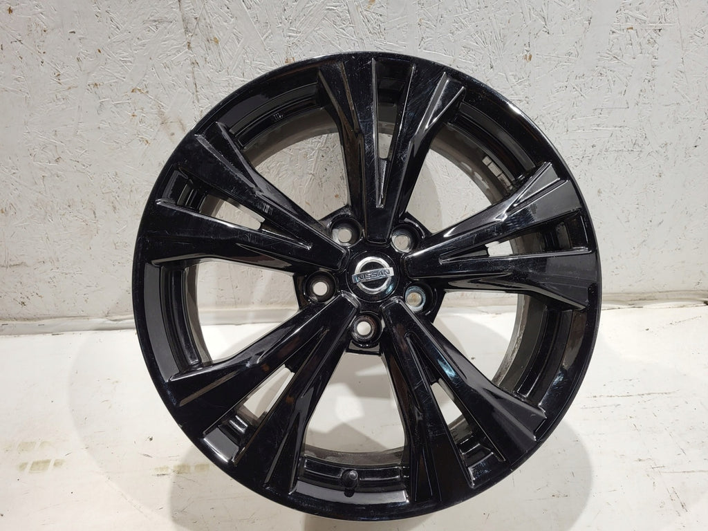 1x Alufelge 18 Zoll 7.0" 5x114.3 45ET 6FR3A Nissan X-Trail I Xtrail Rim Wheel FEL2055024619su