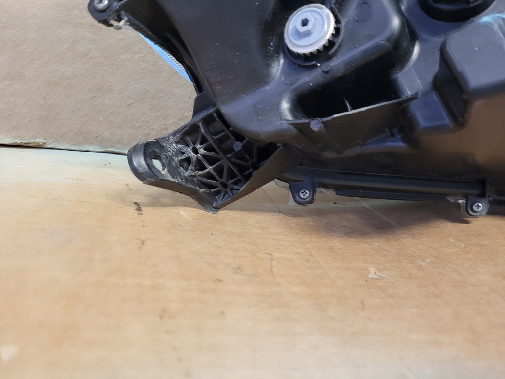 Frontscheinwerfer Toyota Yaris Full LED Links Scheinwerfer Headlight SCH7848769193bl