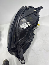 Laden Sie das Bild in den Galerie-Viewer, Frontscheinwerfer Mercedes-Benz Gls A1679069007 Full LED Rechts Headlight SCH2127528369bw