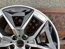 Laden Sie das Bild in den Galerie-Viewer, 1x Alufelge 19 Zoll 5x112 5A324D8 BMW Rim Wheel FEL6425749043na