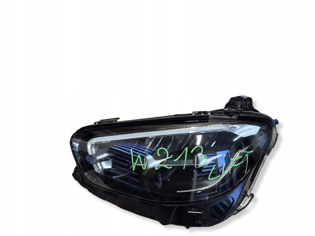 Frontscheinwerfer Mercedes-Benz W213 1904232341 Rechts Scheinwerfer Headlight SCH7816912029je