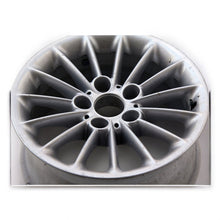 Load image into Gallery viewer, 1x Alufelge 16 Zoll 7.0&quot; 5x120 20ET Glanz Silber 1095441-7 BMW 5 E39 Rim Wheel