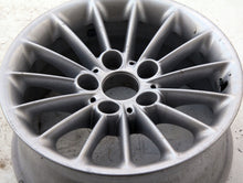 Load image into Gallery viewer, 1x Alufelge 16 Zoll 7.0&quot; 5x120 20ET Glanz Silber 1095441-7 BMW 5 E39 Rim Wheel