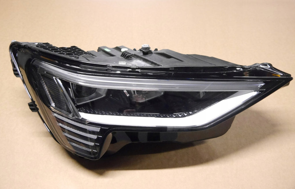 Frontscheinwerfer Audi E-Tron 4KE941040 LED Rechts Scheinwerfer Headlight