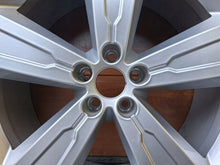 Load image into Gallery viewer, 1x Alufelge 20 Zoll 8.0" 5x112 28ET Glanz Silber 4M0071490 Audi Q7 Rim Wheel FEL9473802031jy