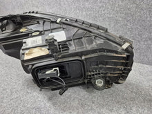 Load image into Gallery viewer, Frontscheinwerfer Mercedes-Benz W206 A2069060703 LED Links Headlight SCH7243773491rv