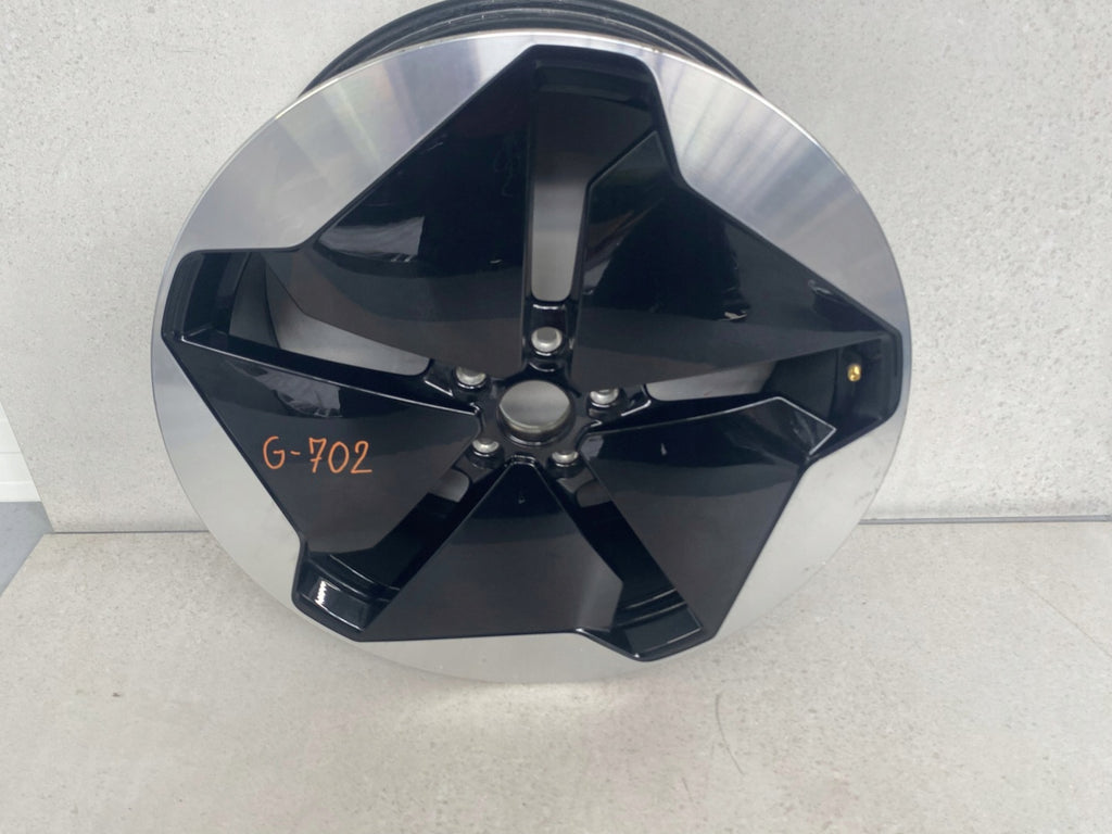 1x Alufelge 20 Zoll 8.0" 5x112 47ET Zum Streichen 10A601025T VW Id.3 Rim Wheel FEL8793617788ld