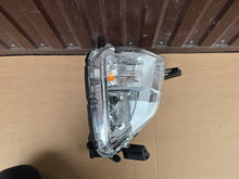 Load image into Gallery viewer, Frontscheinwerfer Mitsubishi Eclipse Cross LED Rechts Scheinwerfer Headlight