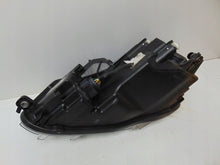 Load image into Gallery viewer, Frontscheinwerfer VW Caddy III 2K5941006A Rechts Scheinwerfer Headlight SCH6779272887bg