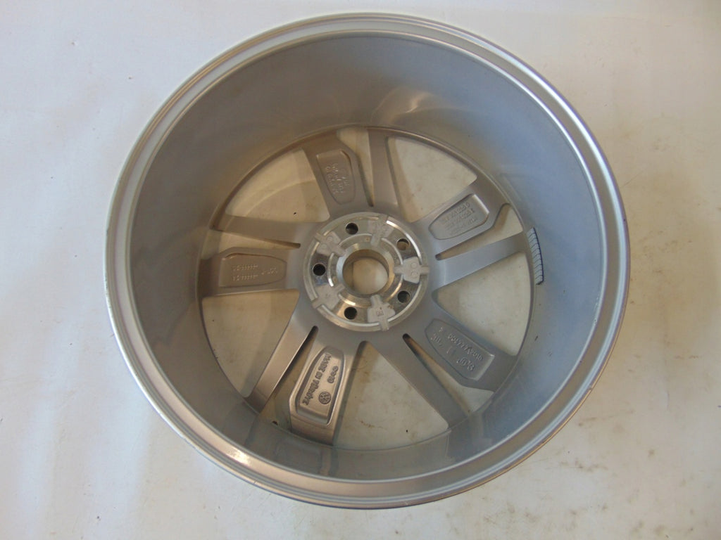 1x Alufelge 18 Zoll 7.0" 5x112 45ET 2GV601025D VW T-Roc Troc Rim Wheel FEL8689873660ek