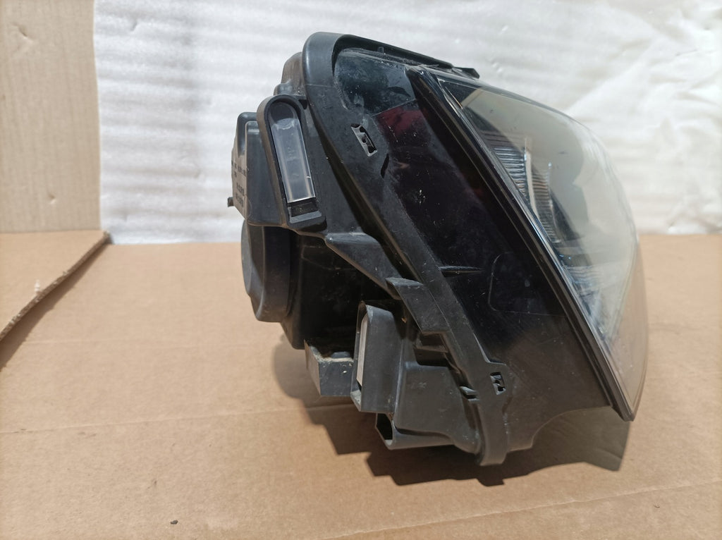 Frontscheinwerfer Skoda Scala 657941016 LED Rechts Scheinwerfer Headlight SCH8746877210mq