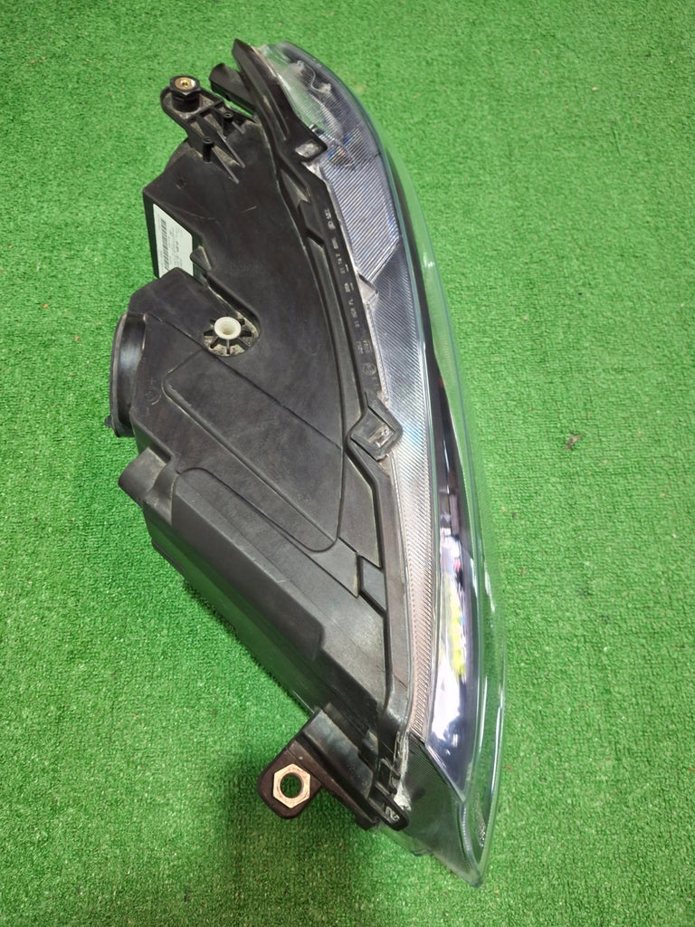 Frontscheinwerfer VW Caddy 2K8941005DTM Links Scheinwerfer Headlight SCH6343483701ak