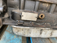 Laden Sie das Bild in den Galerie-Viewer, Motorblock Renault Master I G9U754 2.5 DCI Benzin Unkomplett