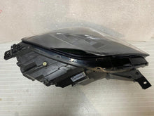 Laden Sie das Bild in den Galerie-Viewer, Frontscheinwerfer Ford Puma L1TB-13E015-GH L1TB-13E015- Full LED Links Headlight SCH2082290733mb