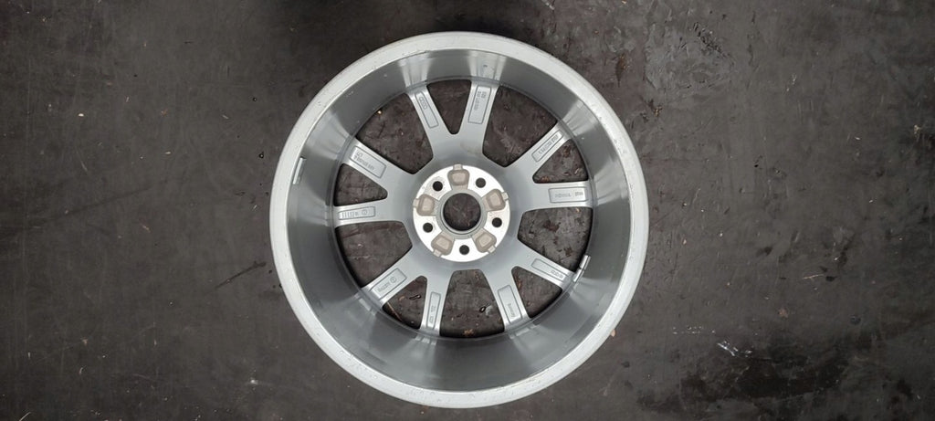 1x Alufelge 18 Zoll 7.5" 5x112 37ET Glanz Silber 4G0071498A Audi Rim Wheel FEL4796639380iu