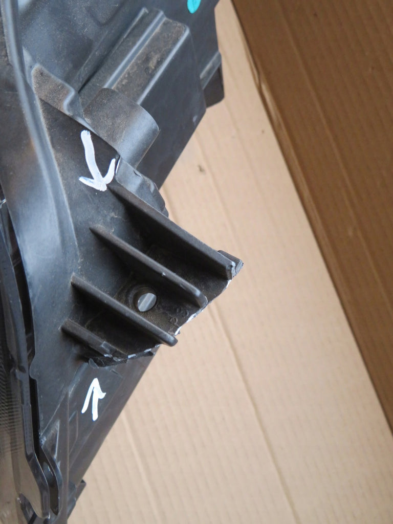 Frontscheinwerfer Ford Kuga LV4B-13E016-AP LV4B13E016AP 90187839 LED Rechts SCH8738229746bf