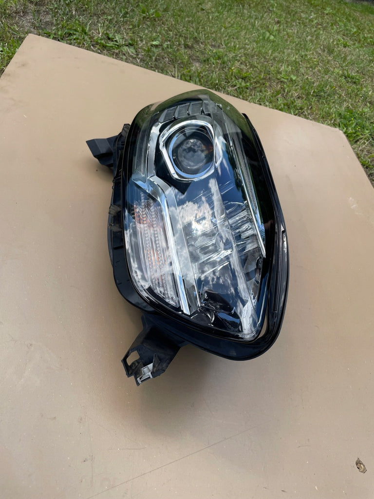 Frontscheinwerfer Renault Grand Scenic 260100943R Rechts Scheinwerfer Headlight